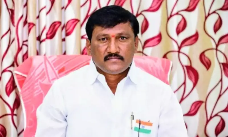 Jammikunta: జమ్మికుంట రైతన్నల విజయం మళ్ళీ చైర్మన్‌గా పొనగంటి సంపత్!
