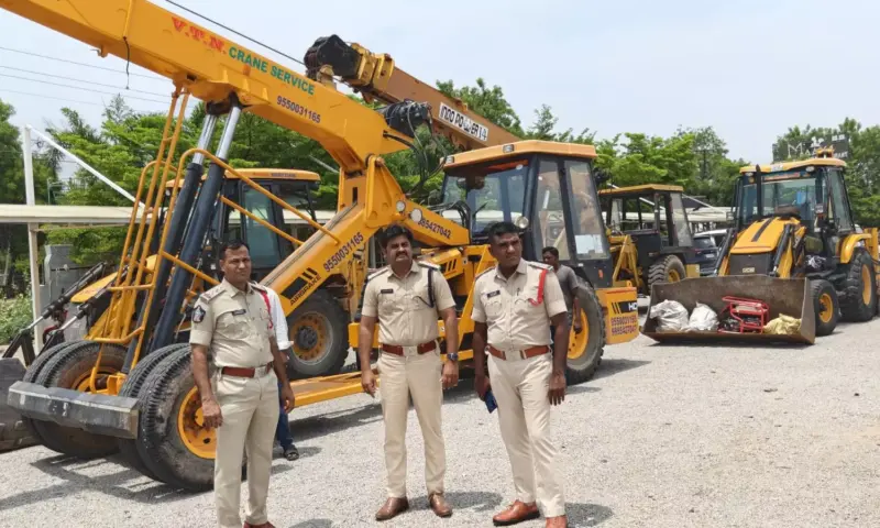 Dhone: డోన్లో వాహనాల తనిఖీ.. రూ. 1 లక్ష జరిమానా!