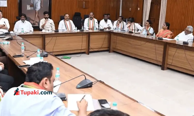 కేబినెట్ వేదికగా.. అప్పుడు మేడారం.. ఇప్పుడు యాదాద్రి!