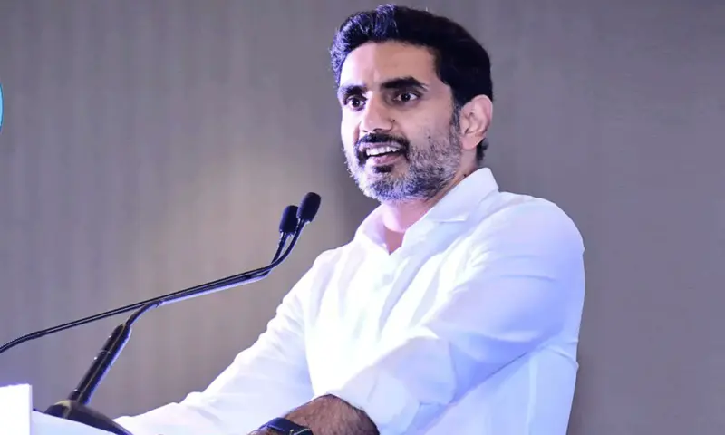 అప్పుడు సాయిబాబా.. ఇప్పుడు సీబీఎన్: లోకేష్