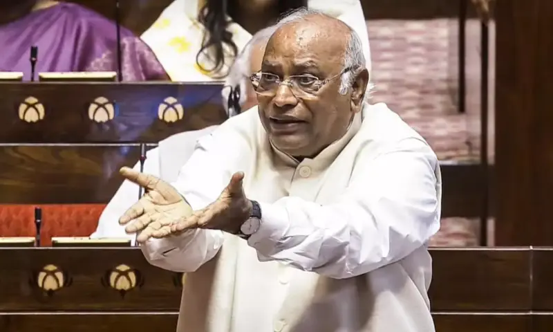 Congress slams Modi govt over 'move' to lift curbs on Chinese companies