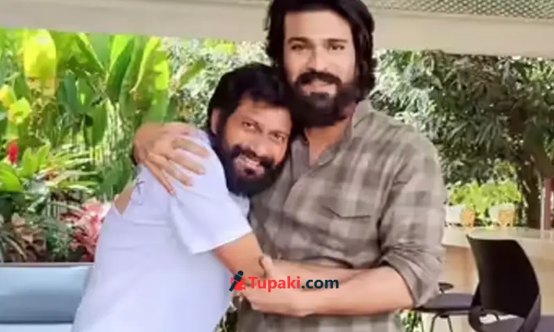 పెద్ది కాంబో మళ్లీ రిపీట్? ఈ సారి డిఫరెంట్ జానర్‌లో !