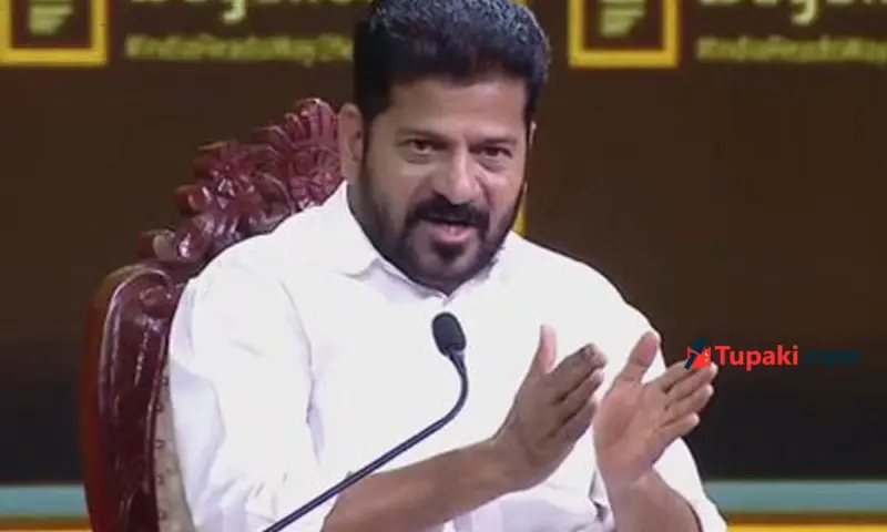 బండి సంజయ్.. తక్షణమే కుమారుడిని అప్పగించాలి: రేవంత్