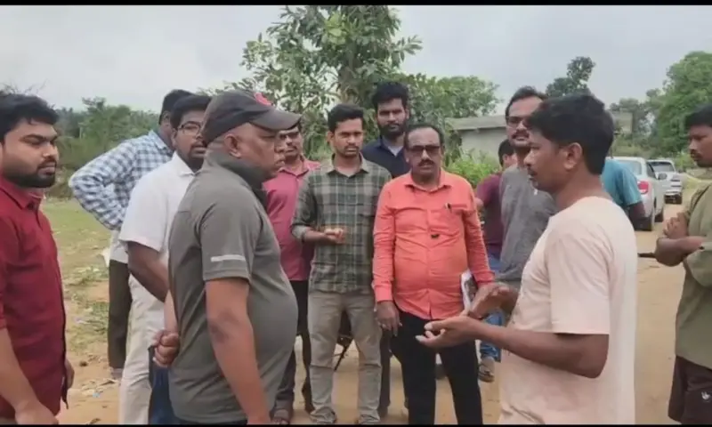 Parvathipuram: రేషన్ బియ్యం దొంగ నిల్వలపై కేసు నమోదు