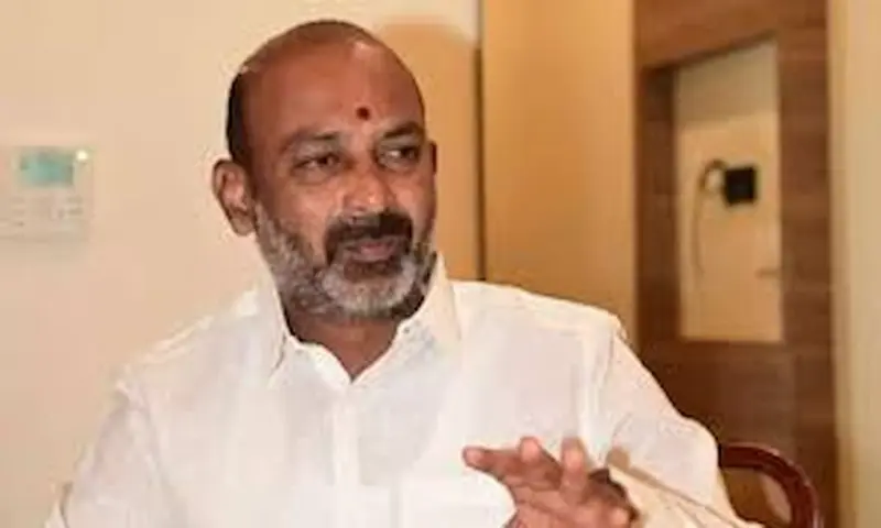 బండి సంజయ్ తప్పు చేశాడన్న మంత్రి పొన్నం ప్రభాకర్