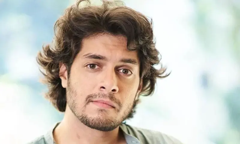 విడాకులపై కొత్త థియరీ!.. జునైద్ ఖాన్ కామెంట్స్ హాట్ టాపిక్!