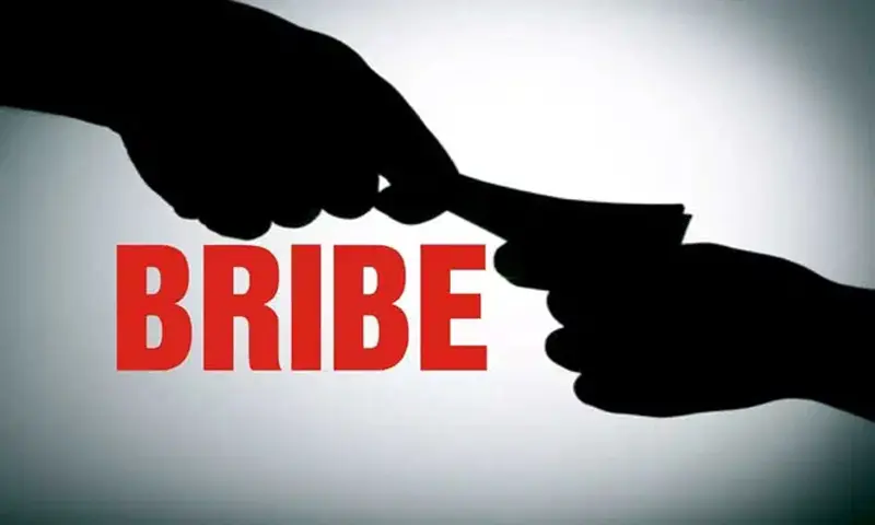 Forest Guard Caught Red-Handed Taking ₹15,000 Bribe In J&K's Kishtwar; ACB Arrests Accused
