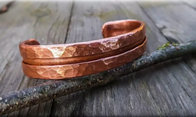 Copper bracelet: మూడు రాశుల వారికి అదృష్టాన్ని తెచ్చే రాగి కంకణం!