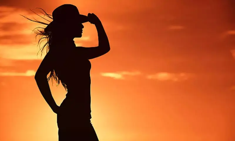 Gossip: Hero's Wife Latest Photoshoot Fuels Old Talk