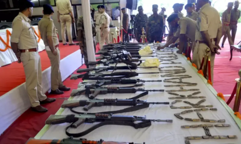 27 Maoists Surrender Before Jharkhand Police in Ranchi