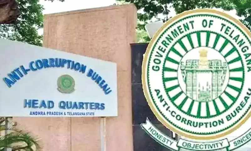 అంతర్గాం తహశీల్దార్ కార్యాలయంలో ఎసిబి దాడులు