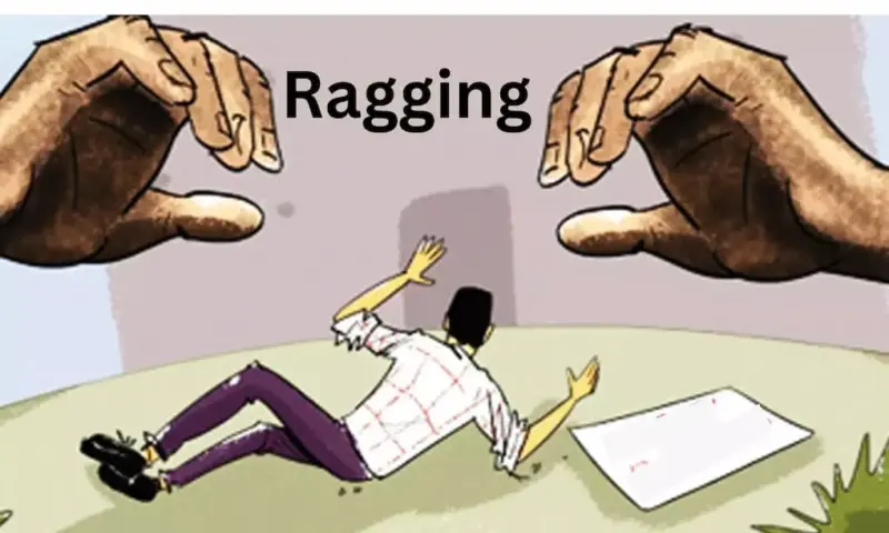 కాకతీయ మెడికల్ కాలేజీలో ర్యాగింగ్ కలకలం