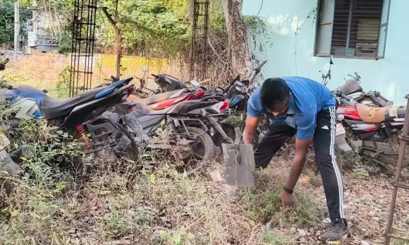 Kandukur: ప్రతి శనివారం పరిశుభ్రత బాధ్యత కందుకూరు పోలీస్ సిబ్బంది