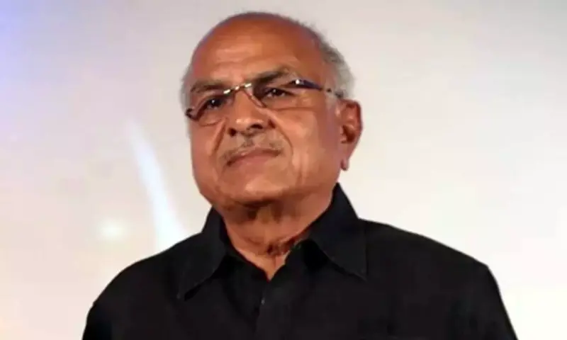 Kamal Haasan, Rajinikanth express shock, grief over producer R B Choudary's demise!