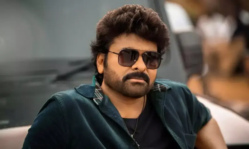 'పెద్ది' యూనిట్ కు షాక్ ఇచ్చిన చిరంజీవి