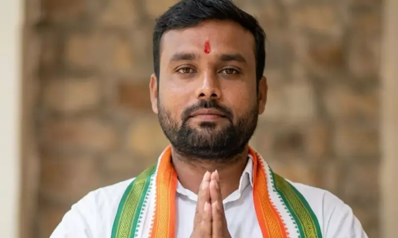 Adilabad: పెట్రోల్ ధరల పెంపుపై కాంగ్రెస్ నేత శ్రీకర్ గౌడ్ మండిపాటు