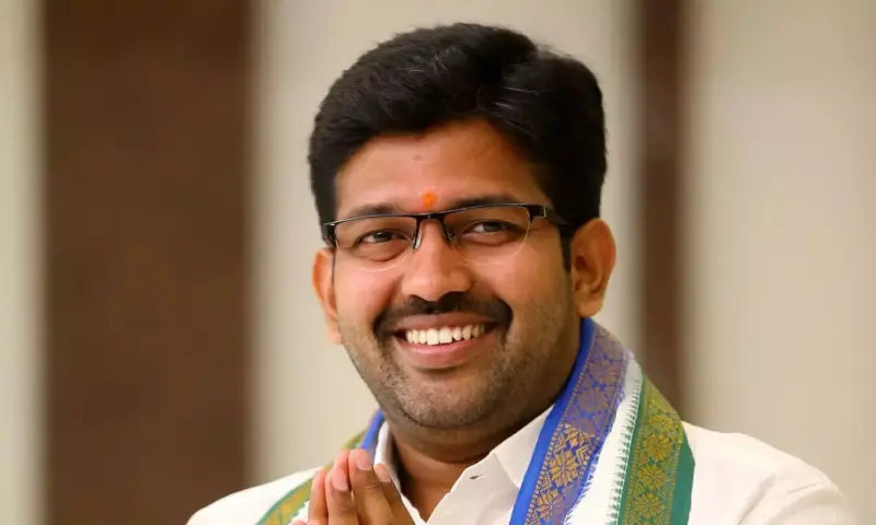 Jakkampudi to Print 1 Lakh Books on Corrupt Practices of Rajanagaram MLA