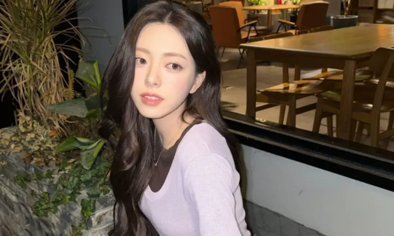 ITZY's Yuna Hit With Extreme Hate For Allegedly Wearing Hip Pads. Can People Just Let Her Live?