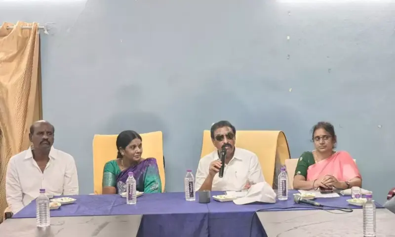 Ravulapalem: దళారీ వ్యవస్థకు తావు లేకుండా రైతులకు మేలు చేయాలి