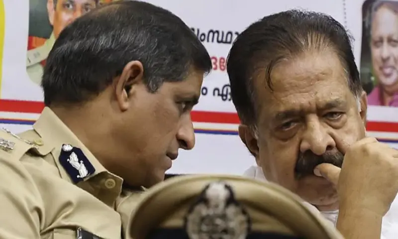 വടകര കാഫിര്‍ സ്‌ക്രീന്‍ഷോട്ട്: കേസ് അന്വഷിക്കാന്‍ ആഭ്യന്തര വകുപ്പ് എസ് ഐ ടി രൂപീകരിച്ചു