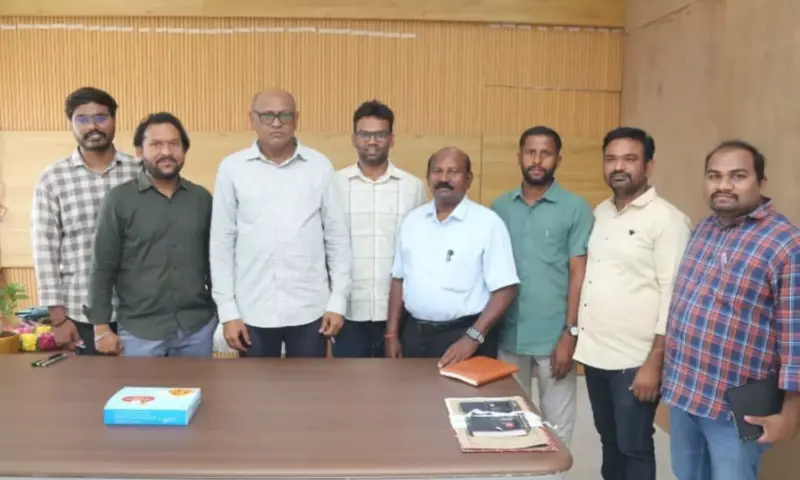 Markapuram: మార్కాపురం కలెక్టరేట్‌లో డీఆర్ఓకు ఘన స్వాగతం