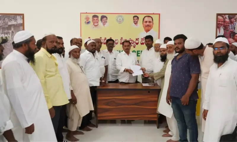 Anantapur: అనంతపురంలో ఘనంగా ఎమ్మెల్యే 'ప్రజా దర్బార్'