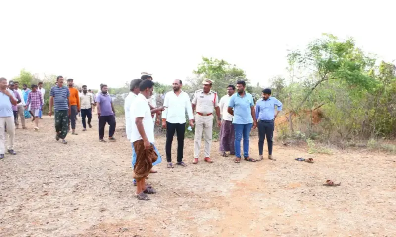Vinjamur: పాలవాగు సమీపంలో శవమైన ఎలక్ట్రిషియన్.. ఘటనాస్థలంలో ఎమ్మెల్యే కాకర్ల!