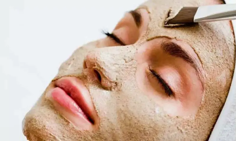 Natural Face Pack:ఈ ప్యాక్‌ ని వారానికి రెండుసార్లు ముఖానికి రాశారంటే