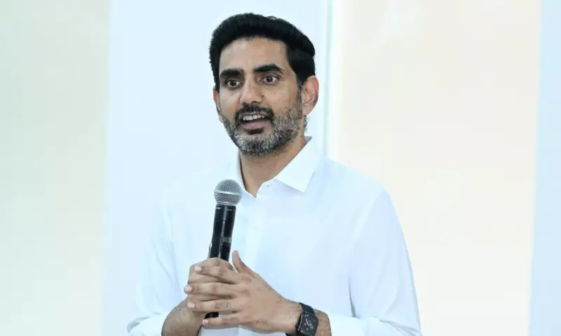 Warm Welcome For Lokesh At RDT In Battanapalli