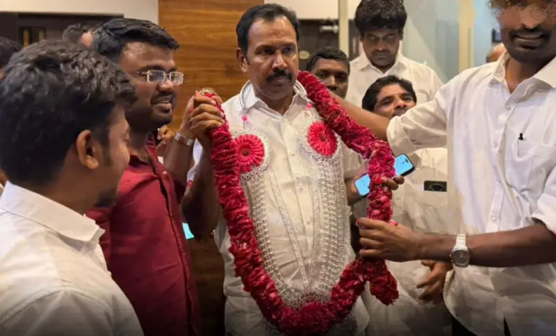Breaking: காங்கிரஸ் சட்டமன்ற குழு தலைவராக மீண்டும் கிள்ளியூர் எம்எல்ஏ ராஜேஷ்குமார் தேர்வு.!!!