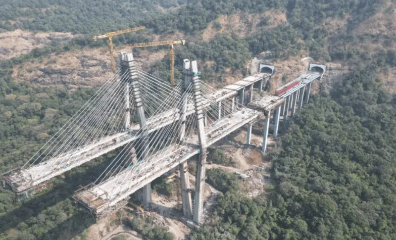 Yashwantrao Chavan Expressway 'Missing Link' Project Near Completion; Likely to Open by May 1