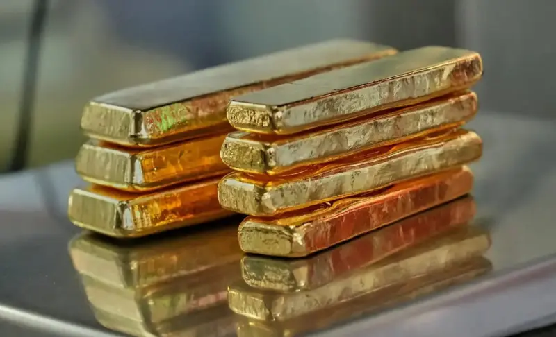 അമേരിക്കയിലെ സ്വര്‍ണശേഖരം പിൻവലിച്ച്‌ ഫ്രാൻസ്; കോടികളുടെ ലാഭം, കേന്ദ്രബാങ്കിന്റെ തന്ത്രപരമായ നീക്കം