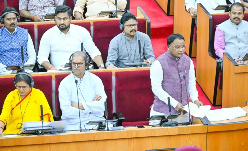 ଭାରତୀୟ ଗଣତନ୍ତ୍ରରେ ମହିଳାଙ୍କ ଯୋଗଦାନ ଉପରେ ଓଡ଼ିଶା ବିଧାନସଭାର ସ୍ୱତନ୍ତ୍ର ଅଧିବେଶନ ଅନୁଷ୍ଠିତ; ମହିଳା ସଶକ୍ତିକରଣ ପାଇଁ ଆହ୍ୱାନ କଲେ ମୁଖ୍ୟମନ୍ତ୍ରୀ