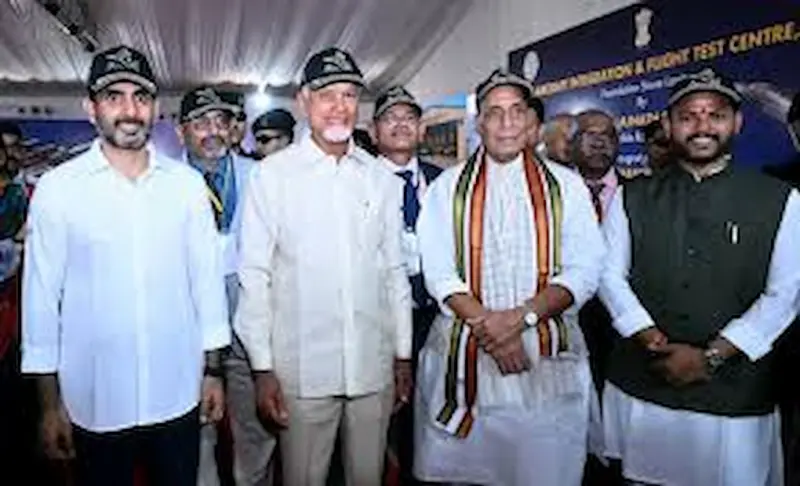 పుట్టపర్తి వేదికగా రక్షణ రంగ విప్లవం: శత్రు రాడార్ల కళ్లుగప్పే స్టీల్త్ ఫైటర్లు!
