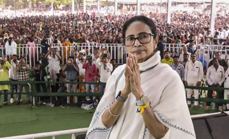 Mamata says TMC will cross 226 seats; stages sit-in at strongroom past midnight