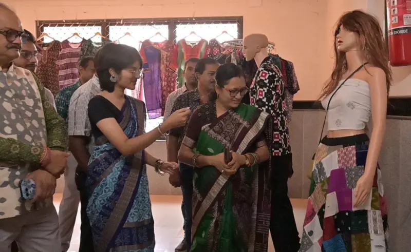 IIHT ରେ ଫ୍ୟାସନ ଶୋ ଓ ହ୍ୟାଣ୍ଡଲୁମ୍ ପ୍ରଦର୍ଶନୀ ଆୟୋଜିତ