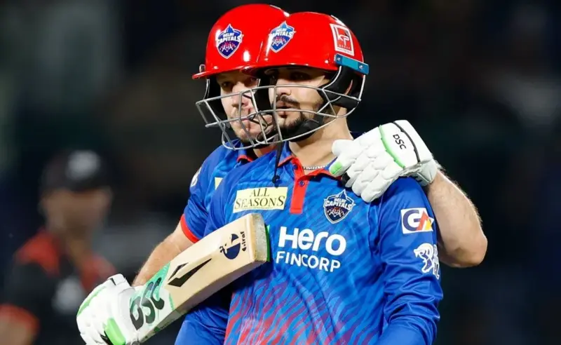 WATCH: Sameer Rizvi gets standing ovation from teammates after missing century against Mumbai Indians