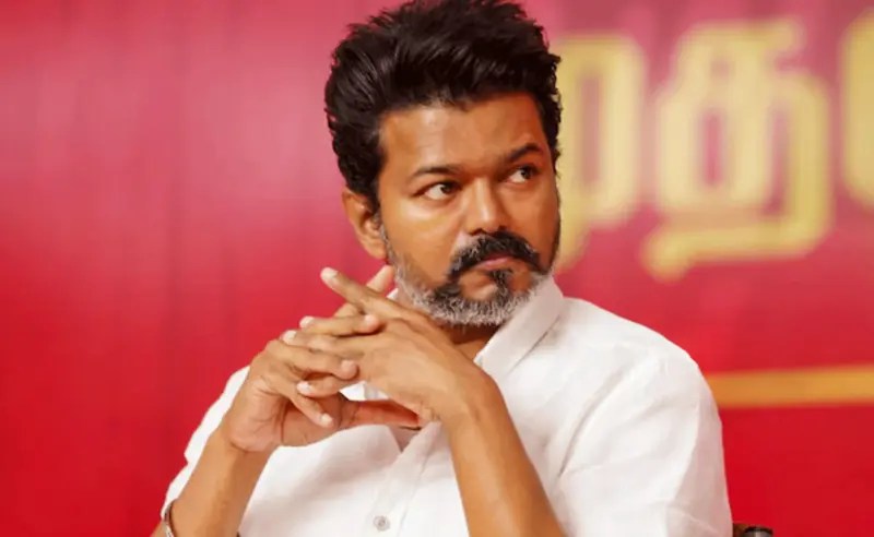 വിജയ്‌യെ അപമാനിക്കാൻ ഡിഎംകെ-ബിജെപി കൂട്ടുക്കെട്ട്; സിനിമയിലൂടെ മോശമായി ചിത്രീകരിക്കാൻ ശ്രമമെന്ന് ടിവികെ