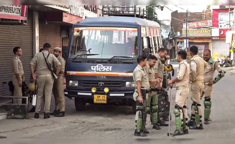 हद्दपार करूनही परत येतायत बांगलादेशी