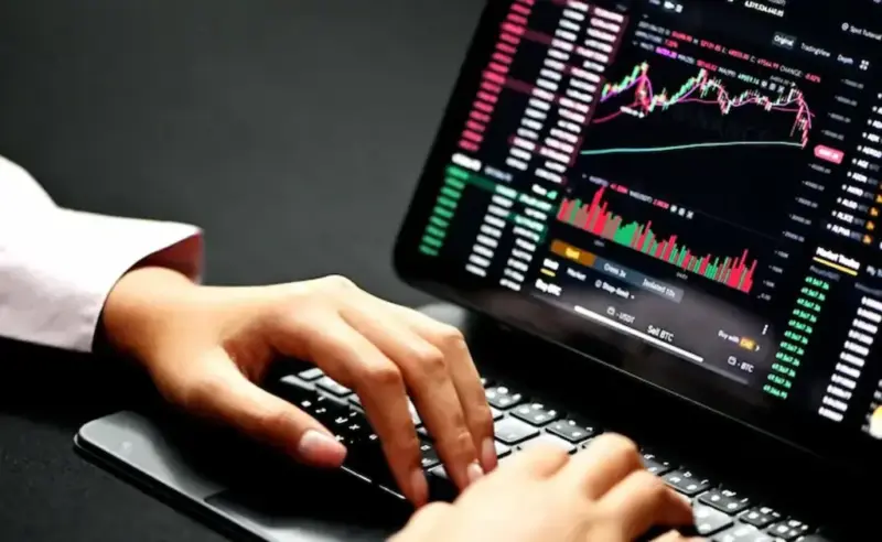 Stock Market: ఫ్లాట్గా ముగిసిన స్టాక్ మార్కెట్లు