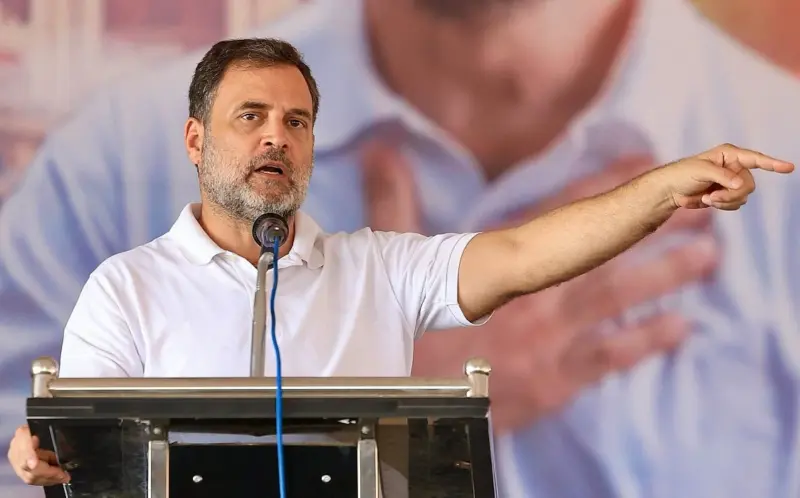 "খুলে গেল নারী বন্দনার মুখোশ!" গেণীবেন ঠাকুরকে অপমানের ইস্যুতে বিজেপিকে তুলোধনা রাহুল গান্ধীর