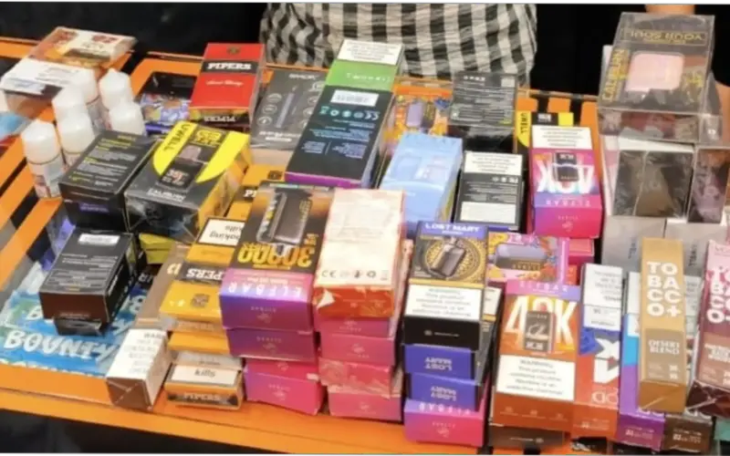 Thane Police Raid Vape Shop, Seize E-Cigarettes Worth Lakhs | Dailyhunt