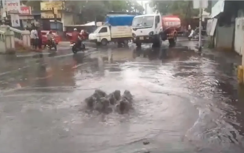 Unseasonal Rain Exposes Severe Drainage Failure in Keshavnagar