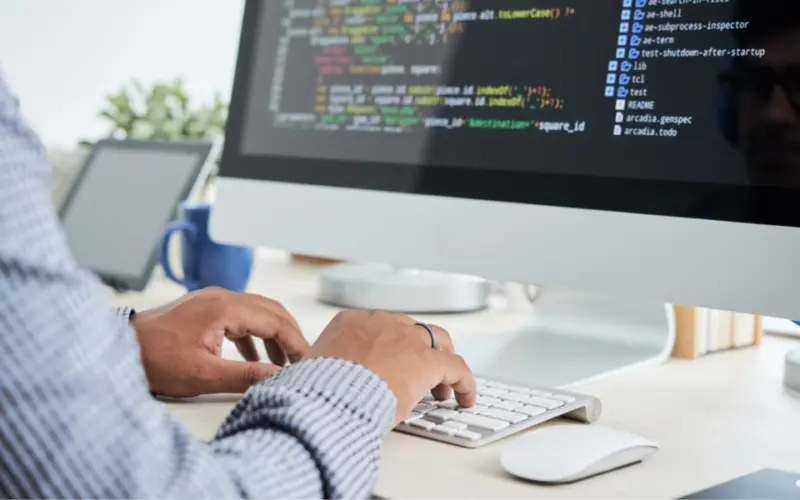 Multi-Currency and Multi-Region Ecommerce Development Challenges