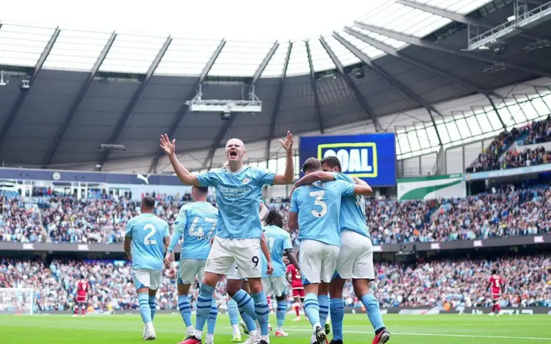 EPL Title Race Heats Up as Manchester City Face Arsenal