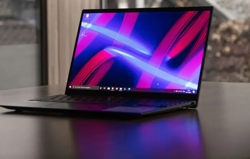 Laptops under  ₹30000: Top 8 power-packed picks for cost-effective performance