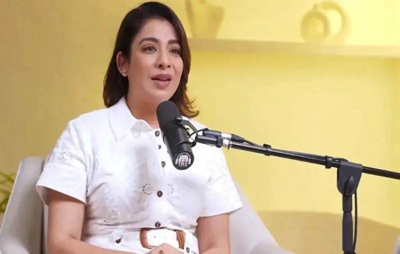 जैस्मीन सैंडलस की जिंदगी: सफलता के पीछे छिपा संघर्ष, वीडियो में जाने गरीबी और टूटने का दौर