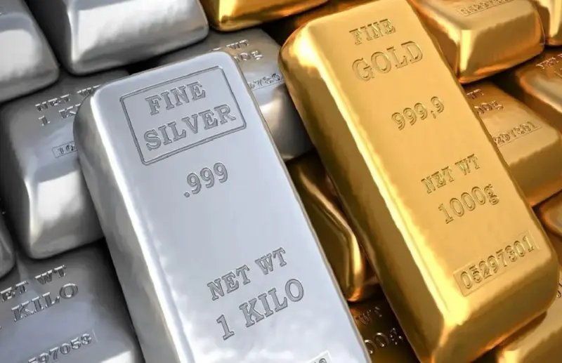 Gold-Silver Price Today: आज कितने में मिल रहा सोना और चांदी, जानें 10 ग्राम गोल्ड के दाम