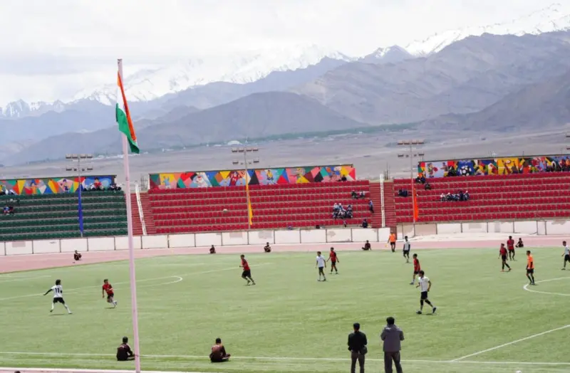 Lieutenant Governor Vinai Kumar Saxena Inaugurates India's Highest Astroturf Football Stadium in Leh