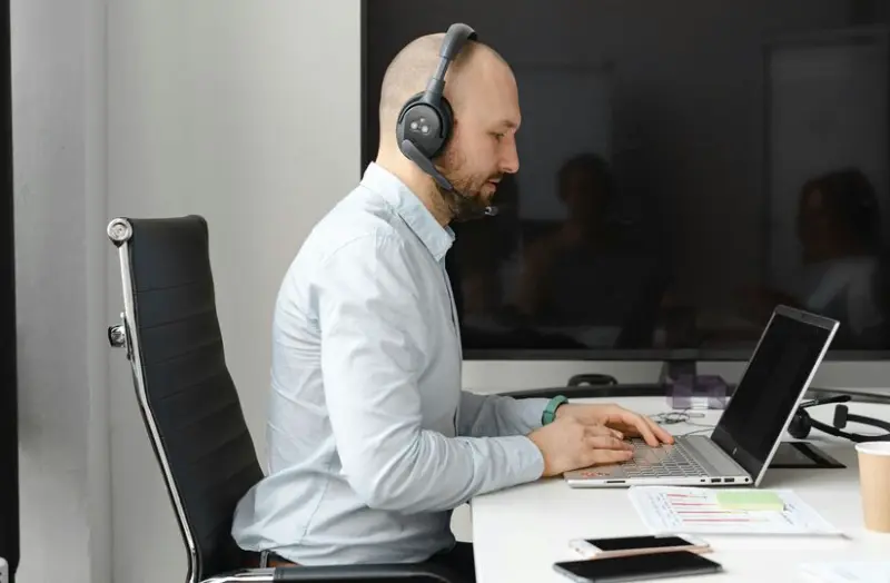 Best headphones with mic: Top 8 picks so you can have clear conversations during office meetings and more